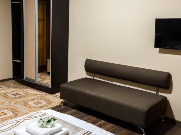 Hotel 7/24 Brovary Esterno foto
