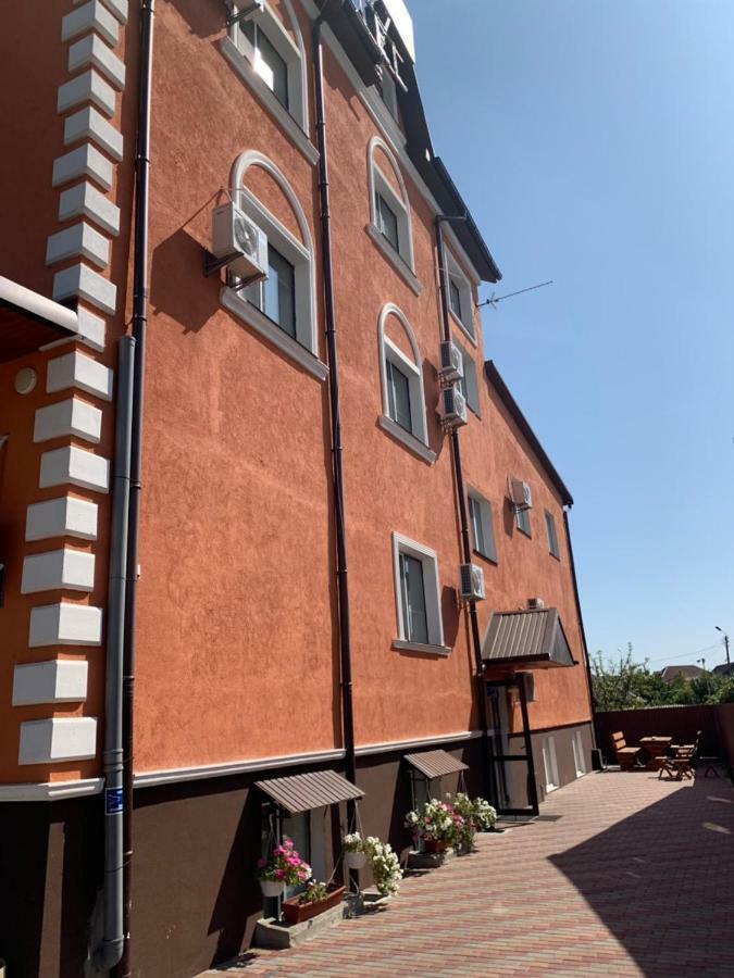 Hotel 7/24 Brovary Esterno foto